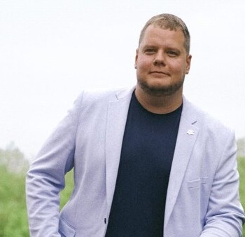 Невзоров Константин